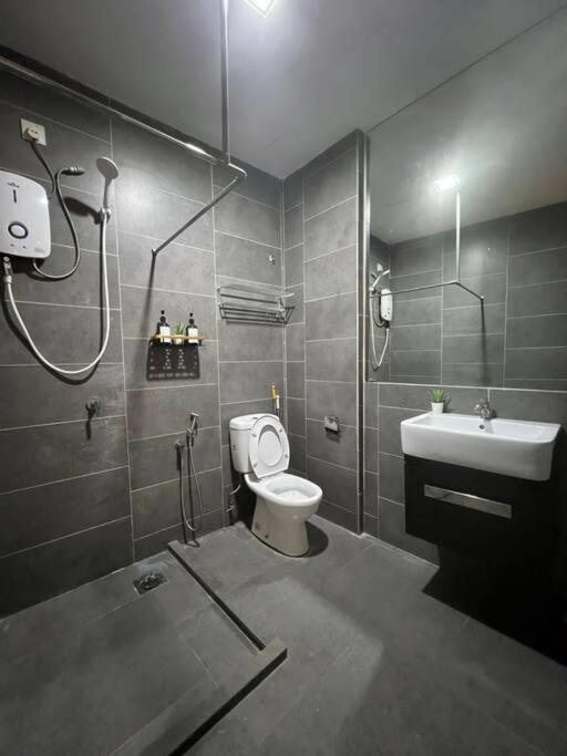 Apartment The @ Empire Damansara